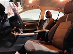 نیسان سێنترا